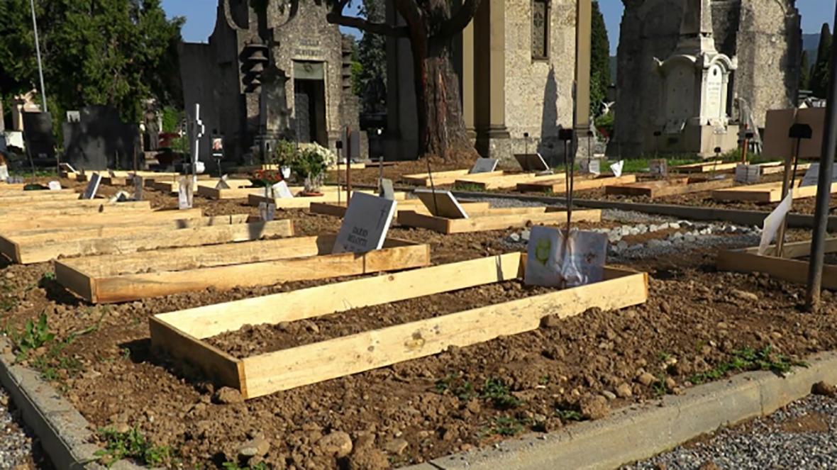 باز شدن درب قبرستان ها به روی مردم در ایتالیا
