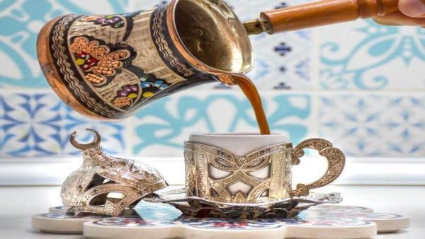 طرز تهیه قهوه یونانی، به سبک کافه های یونان